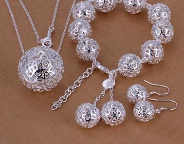 Exquisite Jewelry Silver-plated Three-dimensional Ball Pendant Jewelry - GM Traders