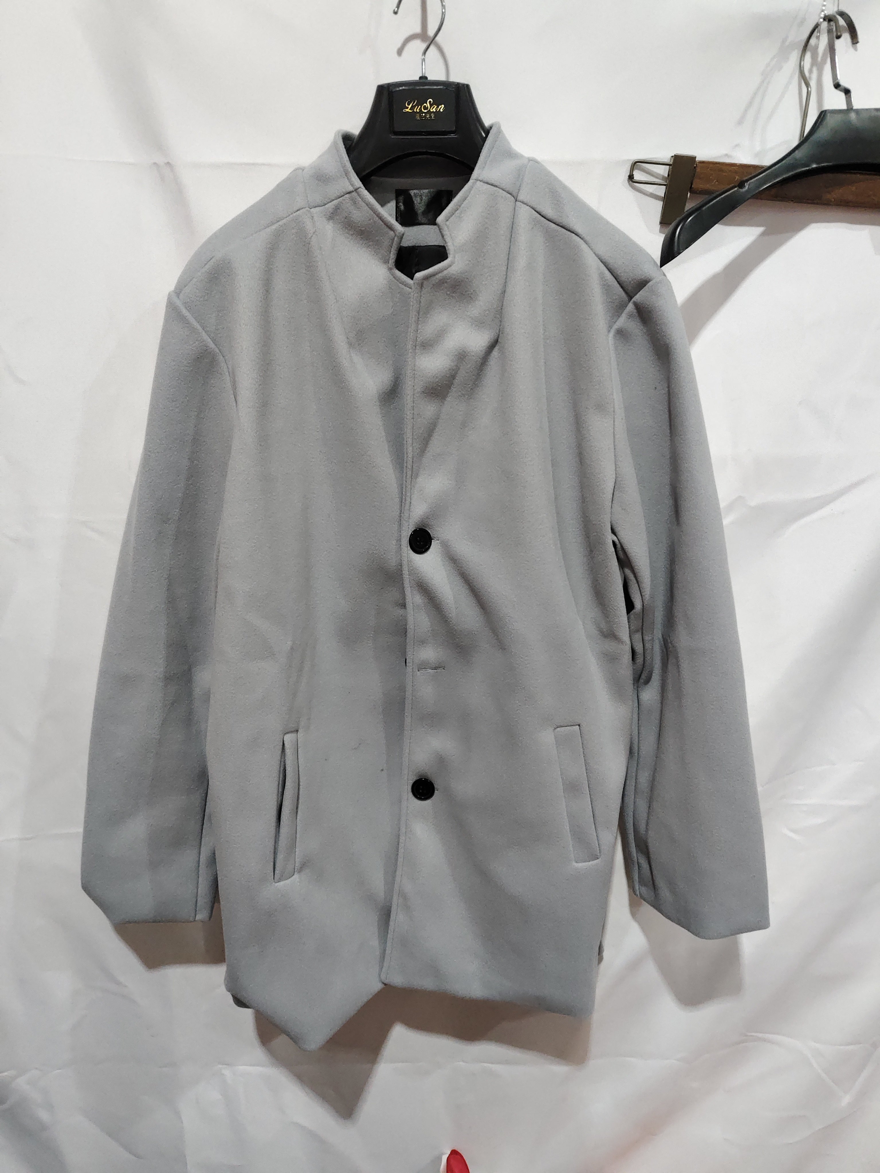 Men’s Slim Fit Single-Breasted Coat – Solid Color Business Jacket for Fall & Winter