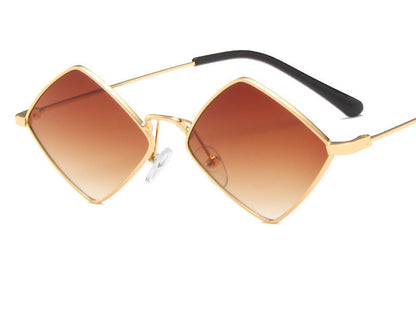 Retro Diamond Metal Sunglasses – Irregular Stylish Eyewear 🕶️✨ - GM Traders