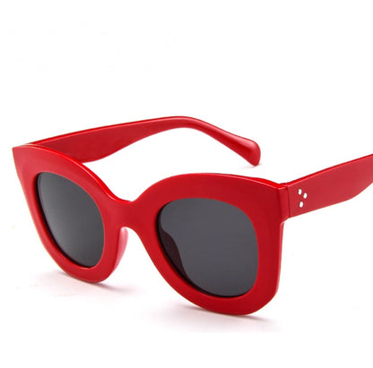 “Women’s Cat Eye Sunglasses – Fashionable UV Protection Eyewear” 🕶️✨ - GM Traders