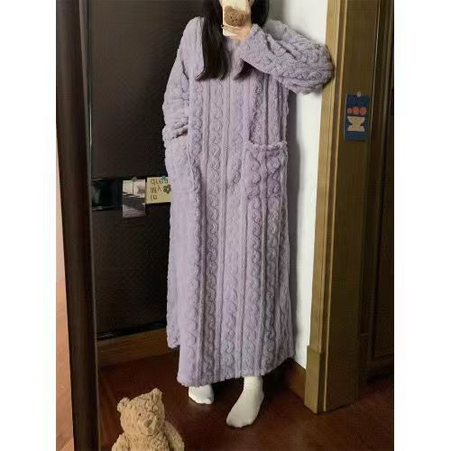 Winter Coral Fleece Women's Nightgown – Long Thickened Pajamas with Pockets (L–XXL)
