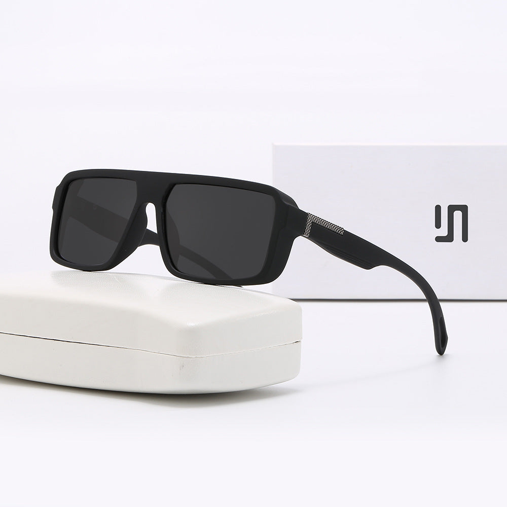 “Men’s Polarized Sunglasses – UV Protection Driving Eyewear” 🕶️✨ - GM Traders