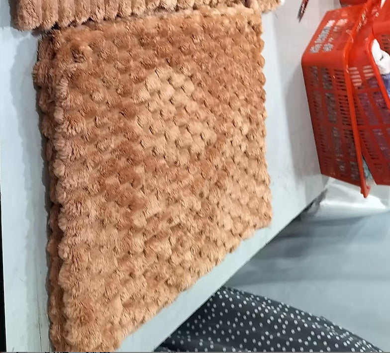 Coral Flannel Winter Thermal Blanket – Thickened Four Seasons Cover Blanket