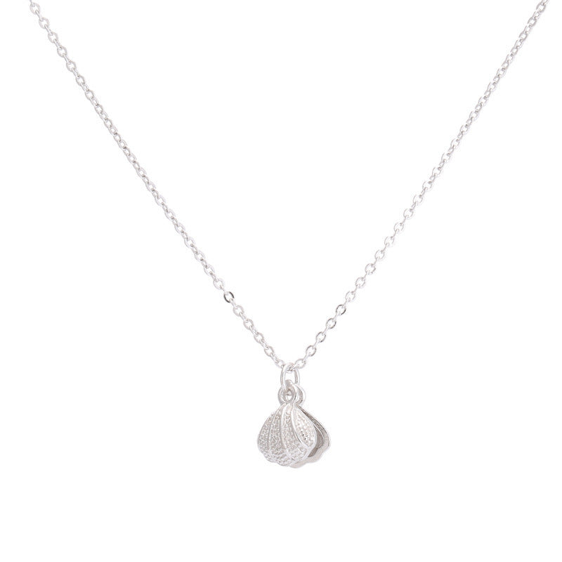 Shell item decorated with pearls - GM Traders