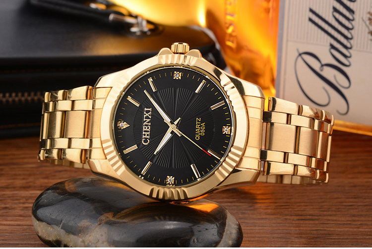 “Men’s & Women's Luxury Gold Watch – Stainless Steel Dress Timepiece” ⌚✨ - GM Traders